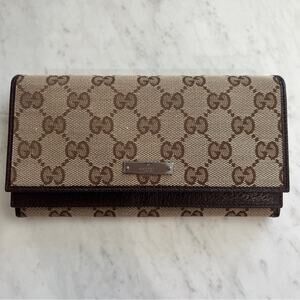 GUCCI GG Canvas Continental Wallet